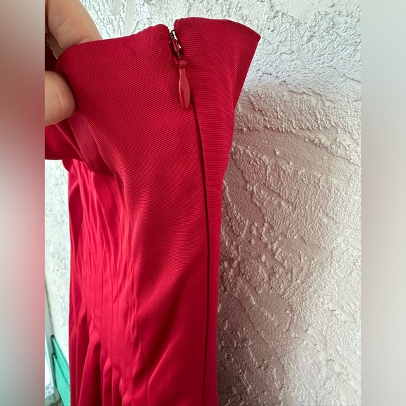 Antonio Melani Alicia Ruffled Pleated Dress Red Cocktail Off Shoulder Size 4 - Picture 5 of 14
